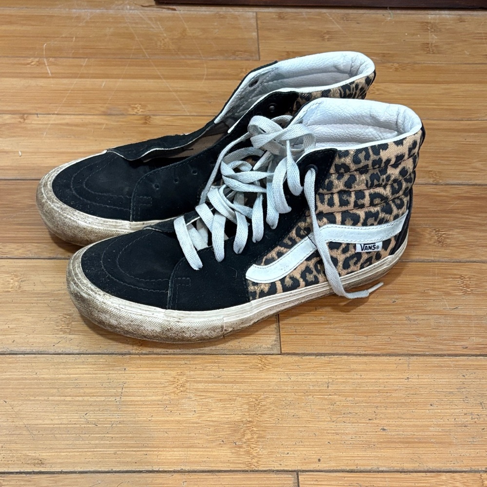 Vans Women's Black and Tan Leopard High-Top Sneakers